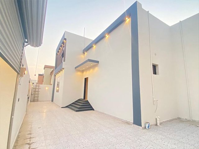 أصباغ داخلية وخارجية